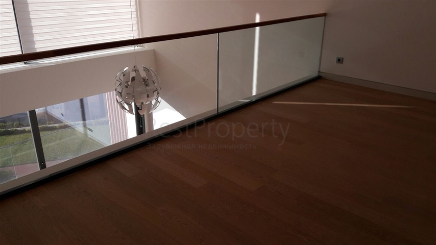 Просторный дуплекс для большой семьи в Измире