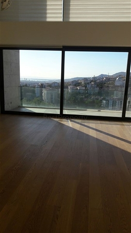 Просторный дуплекс для большой семьи в Измире