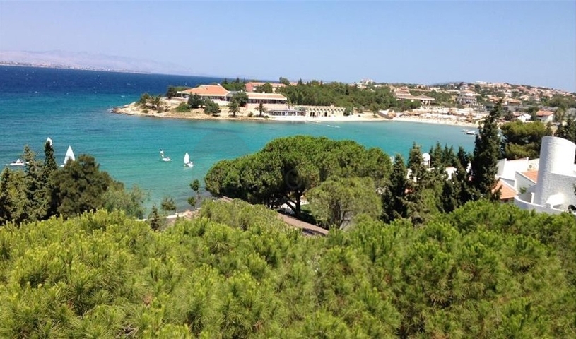 Вилла планировкой 3+2 для большой семьи