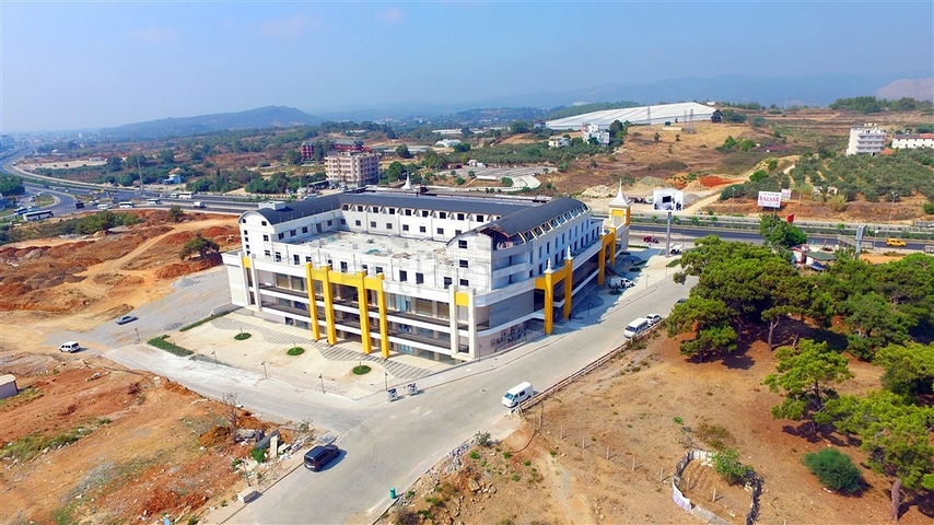 Новый торговый центр в Окурджаларе