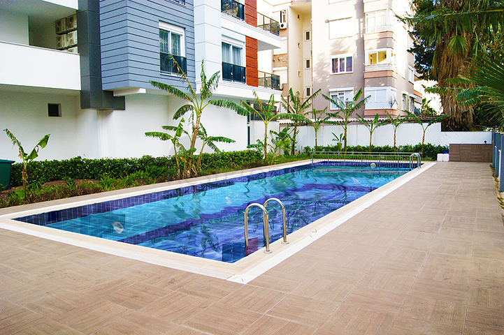 Квартира 2+1 в комплексе 300 м до моря в Анталии