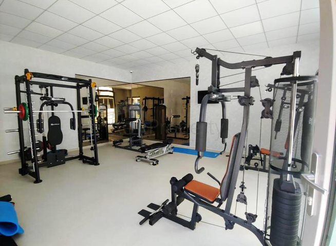 Мега проект в Анталии в районе Гюрсу Коньяалты 500 метров до моря 