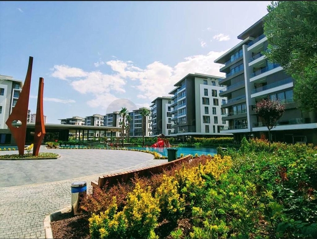 Мега проект в Анталии в районе Гюрсу Коньяалты 500 метров до моря 