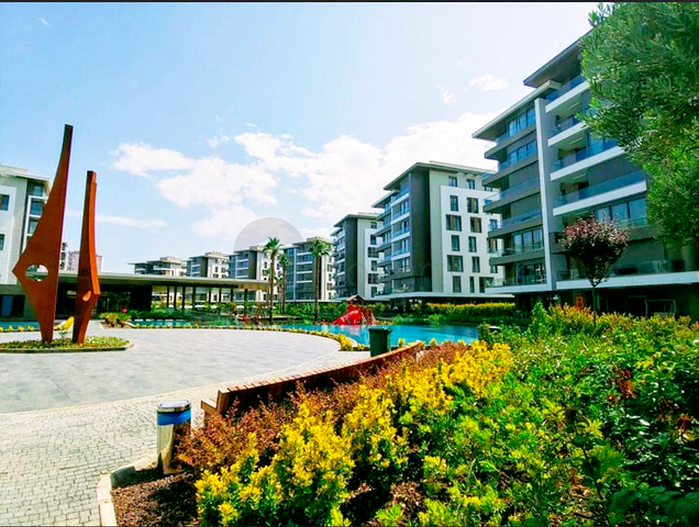 Мега проект в Анталии в районе Гюрсу Коньяалты 500 метров до моря 