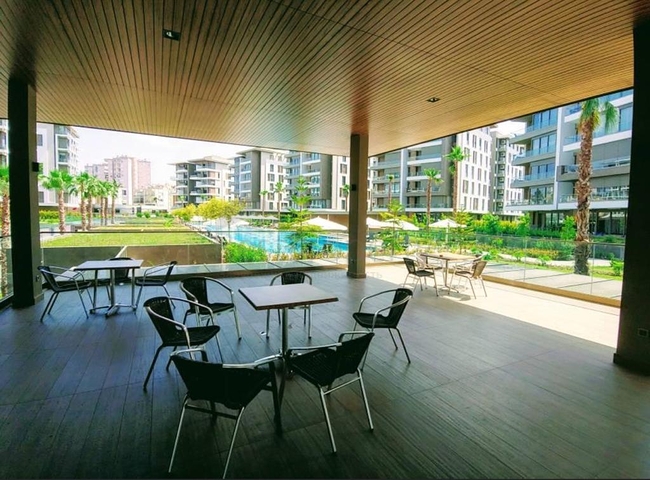 Мега проект в Анталии в районе Гюрсу Коньяалты 500 метров до моря 