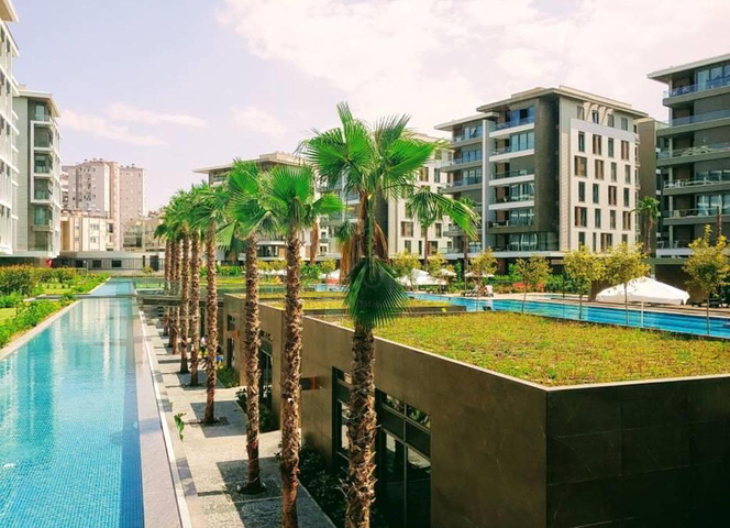 Мега проект в Анталии в районе Гюрсу Коньяалты 500 метров до моря 