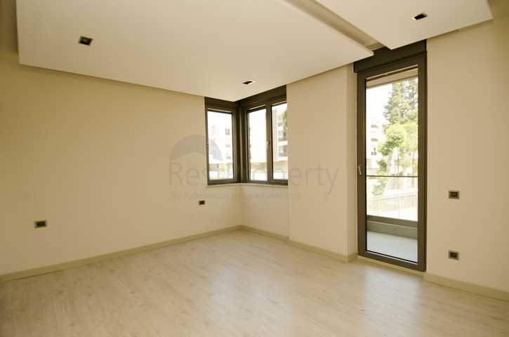 Мега проект в Анталии в районе Гюрсу Коньяалты 500 метров до моря 