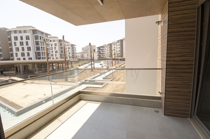 Мега проект в Анталии в районе Гюрсу Коньяалты 500 метров до моря 