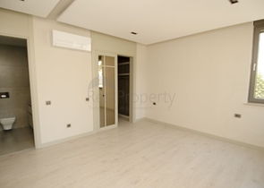 Мега проект в Анталии в районе Гюрсу Коньяалты 500 метров до моря 