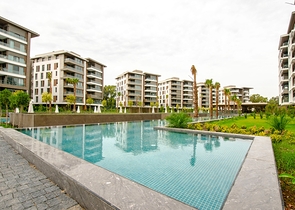 Мега проект в Анталии в районе Гюрсу Коньяалты 500 метров до моря 