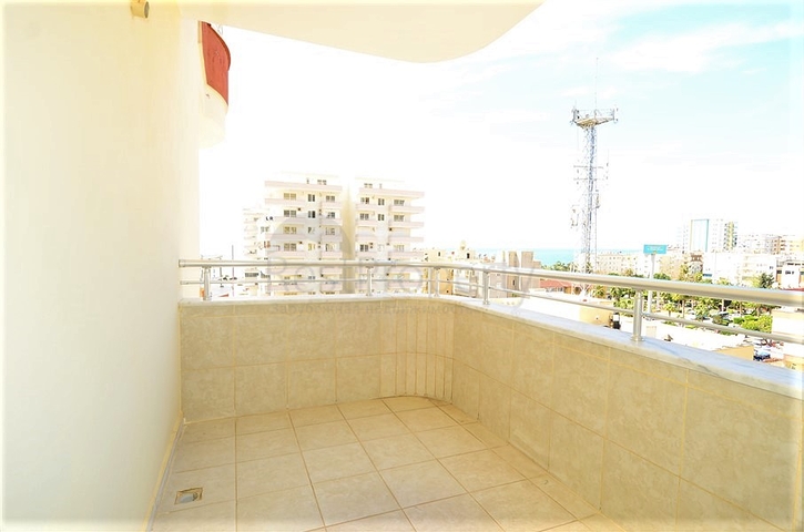 Просторные апартаменты в Махмутларе