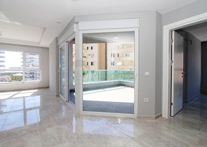 Двухкомнатные апартаменты в новом комплексе в Махмутларе