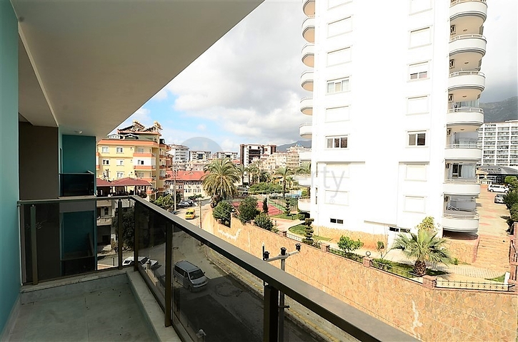 Пентхаус в новом комплексе в районе Оба