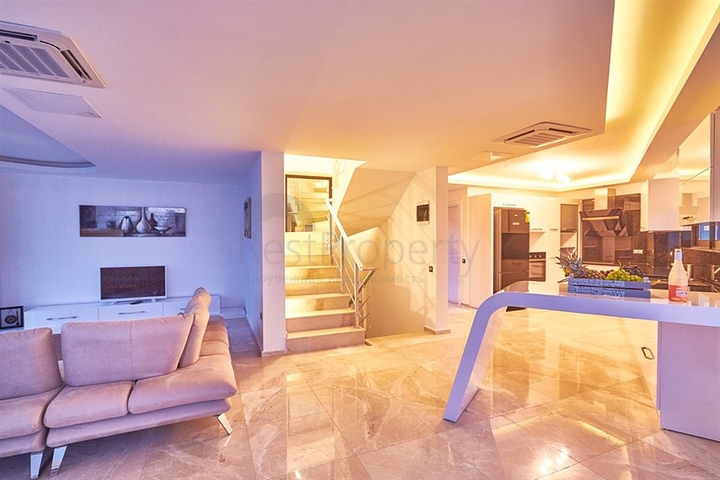 Элитная вилла 5+1 в Калкане