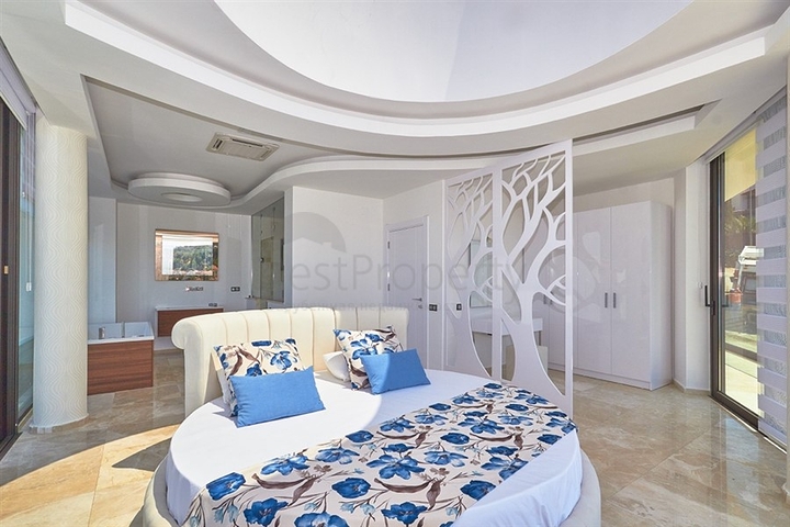 Элитная вилла 5+1 в Калкане