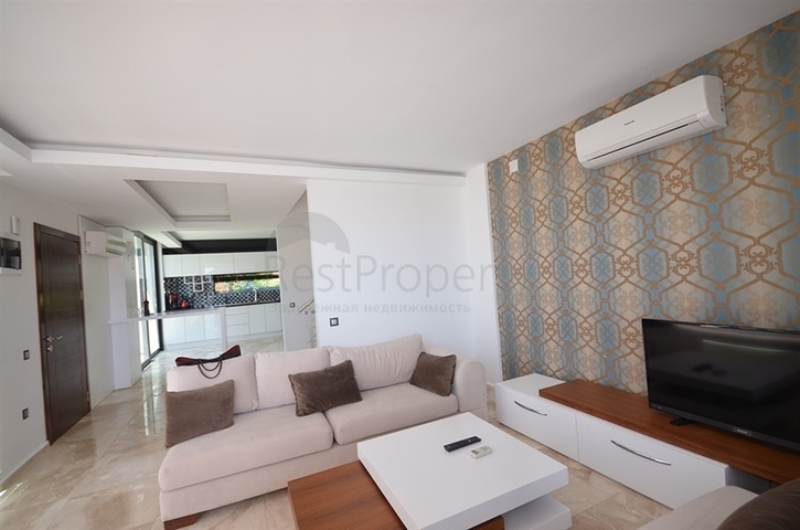 Вилла с потрясающим видом в Калкане