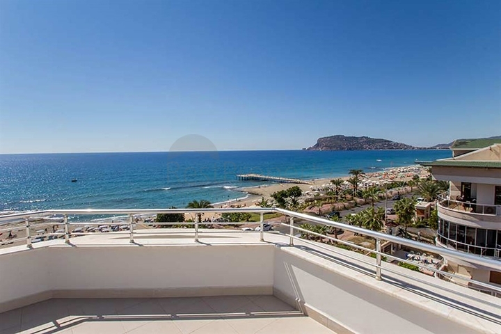 Пентхаус с потрясающим видом на море