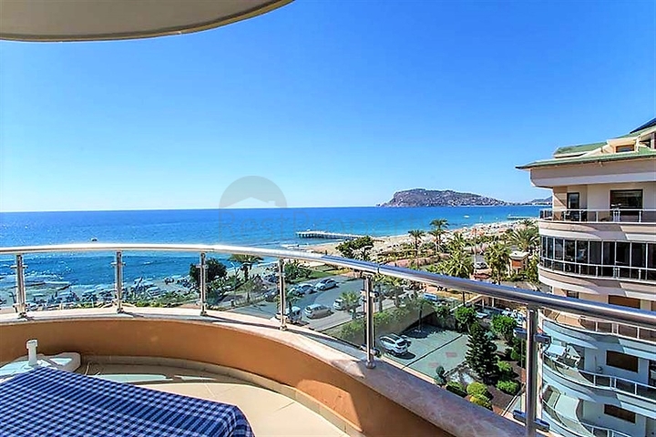 Пентхаус с потрясающим видом на море