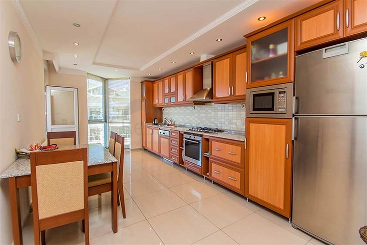 Пентхаус с потрясающим видом на море