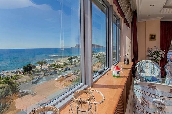 Пентхаус с потрясающим видом на море