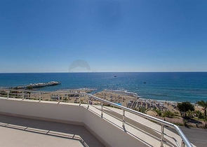 Пентхаус с потрясающим видом на море