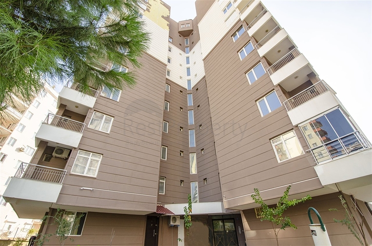 Просторные квартиры 3+1 с мебелью 1 км до моря в Ларе Анталья