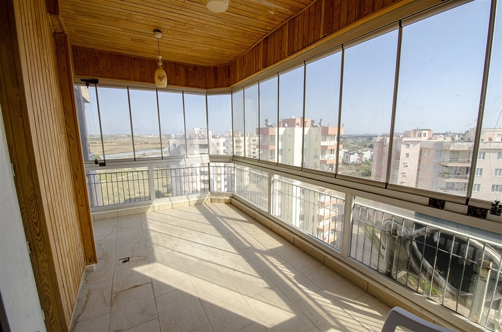 Просторные квартиры 3+1 с мебелью 1 км до моря в Ларе Анталья