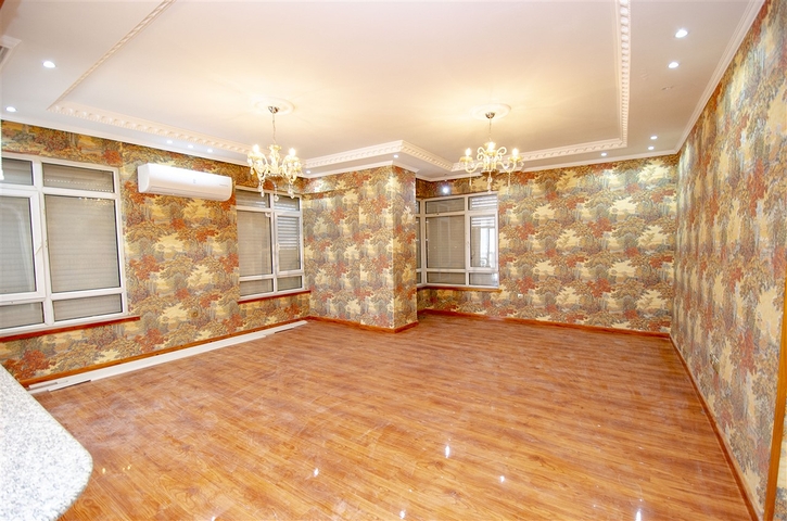 Просторные квартиры 3+1 с мебелью 1 км до моря в Ларе Анталья