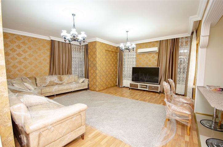 Просторные квартиры 3+1 с мебелью 1 км до моря в Ларе Анталья