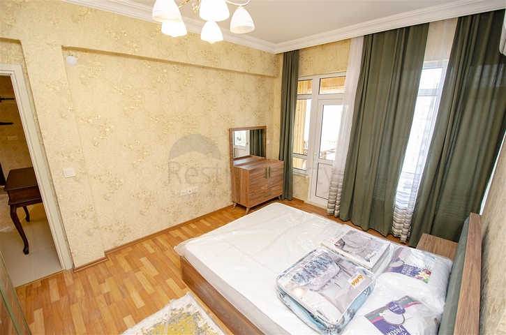 Просторные квартиры 3+1 с мебелью 1 км до моря в Ларе Анталья