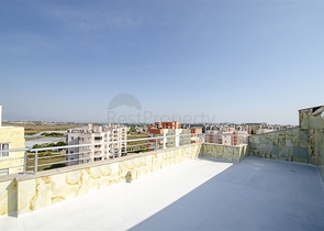 Просторные квартиры 3+1 с мебелью 1 км до моря в Ларе Анталья