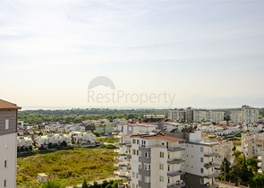 Просторные квартиры 3+1 с мебелью 1 км до моря в Ларе Анталья