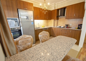 Просторные квартиры 3+1 с мебелью 1 км до моря в Ларе Анталья