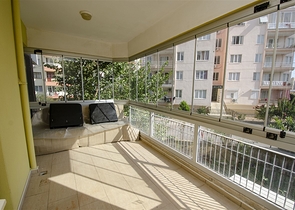 Просторные квартиры 3+1 с мебелью 1 км до моря в Ларе Анталья