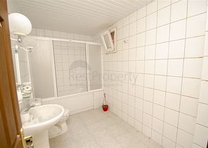 Просторные квартиры 3+1 с мебелью 1 км до моря в Ларе Анталья