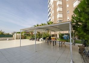 Просторные квартиры 3+1 с мебелью 1 км до моря в Ларе Анталья