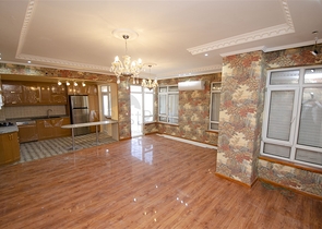 Просторные квартиры 3+1 с мебелью 1 км до моря в Ларе Анталья