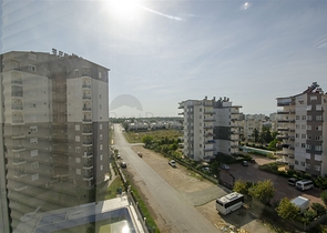 Просторные квартиры 3+1 с мебелью 1 км до моря в Ларе Анталья