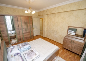 Просторные квартиры 3+1 с мебелью 1 км до моря в Ларе Анталья