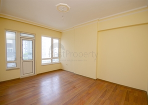 Просторные квартиры 3+1 с мебелью 1 км до моря в Ларе Анталья