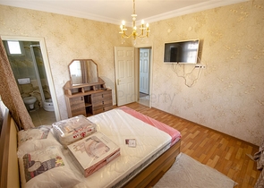 Просторные квартиры 3+1 с мебелью 1 км до моря в Ларе Анталья