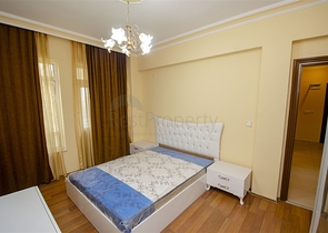 Просторные квартиры 3+1 с мебелью 1 км до моря в Ларе Анталья