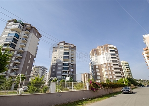 Просторные квартиры 3+1 с мебелью 1 км до моря в Ларе Анталья