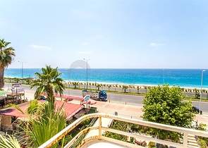 Апартаменты с шикарным видом на море в Махмутлар