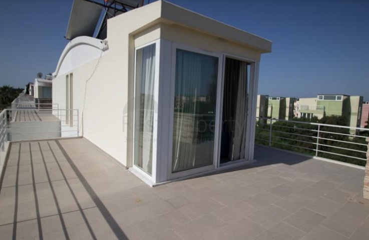 Вилла 3+1 с новой мебелью рядом с гольф полем в центре Белека