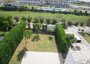 Вилла 3+1 с новой мебелью рядом с гольф полем в центре Белека