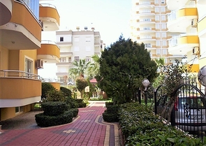 Меблированные апартаменты 2+1 в Махмутларе