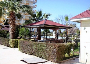 Меблированные апартаменты 2+1 в Махмутларе