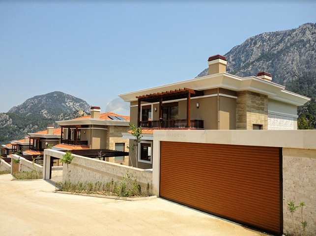 Вилла с мебелью в окружении горной природы в Анталии
