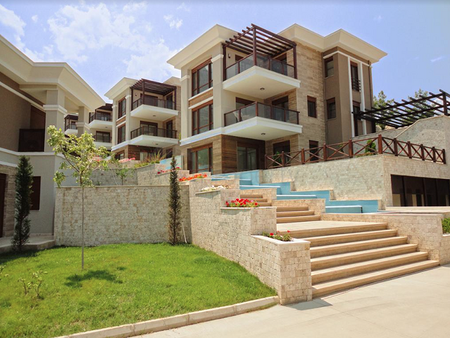 Вилла с мебелью в окружении горной природы в Анталии